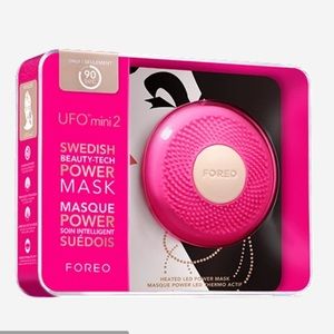 NWT FOREO Fuschia UFO mini 2